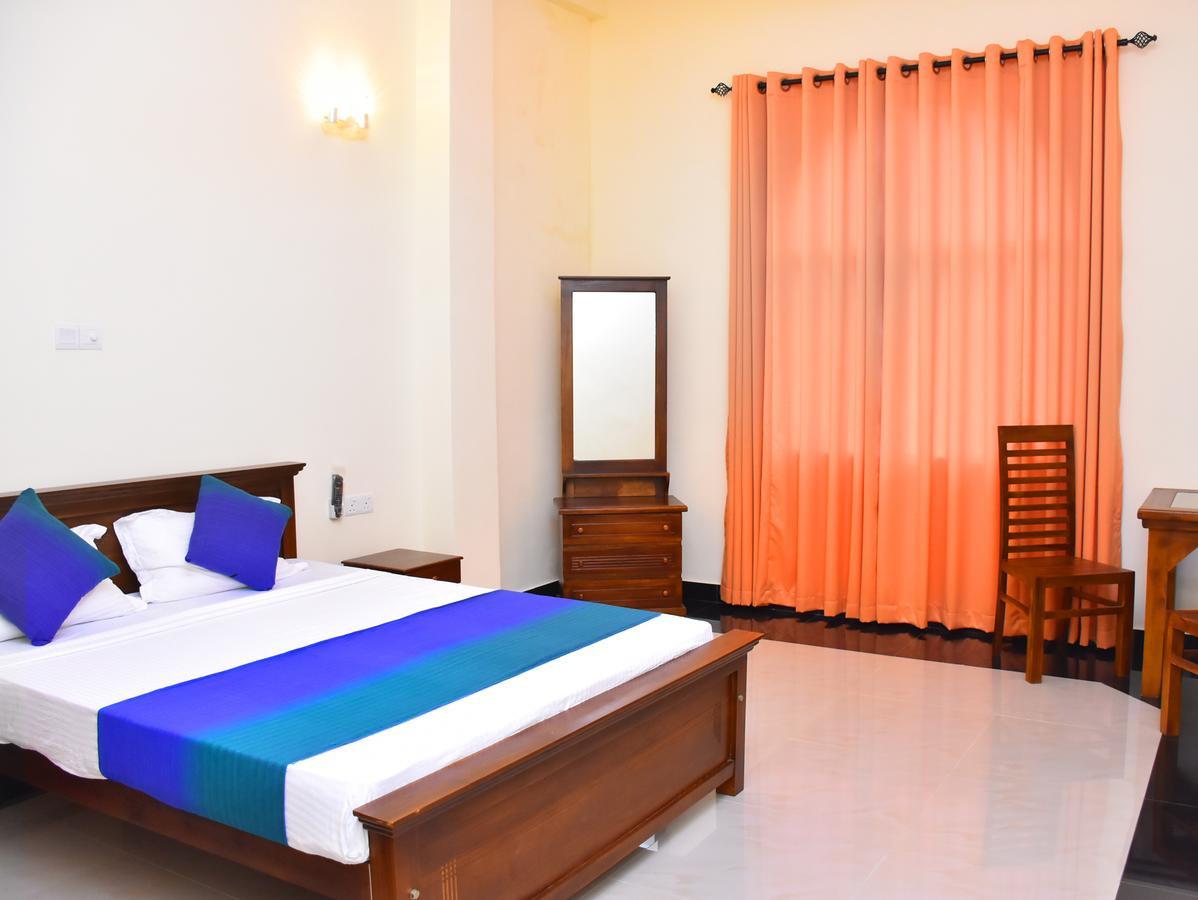 Capitalcity Hotel Бадулла Экстерьер фото